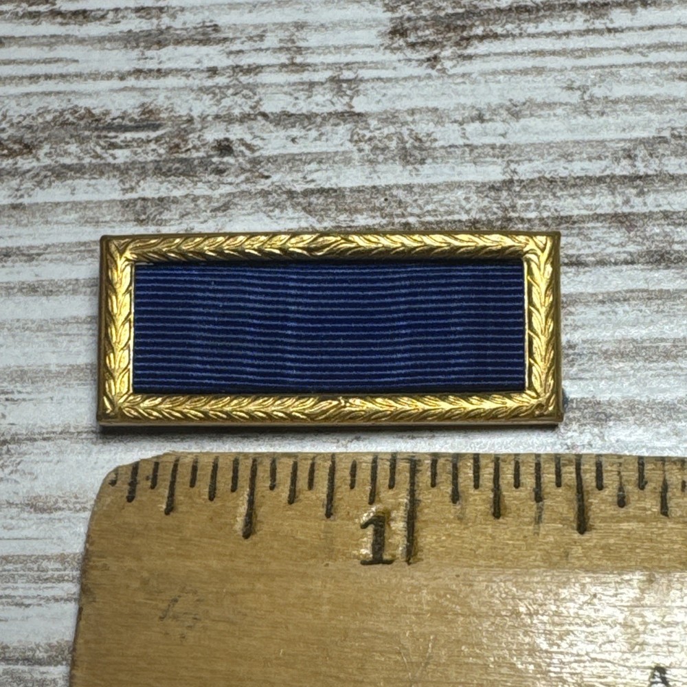 ORIGINAL WWII US ARMY COMBAT INFANTRY PRESIDENTIAL UNIT CITATION AWARD