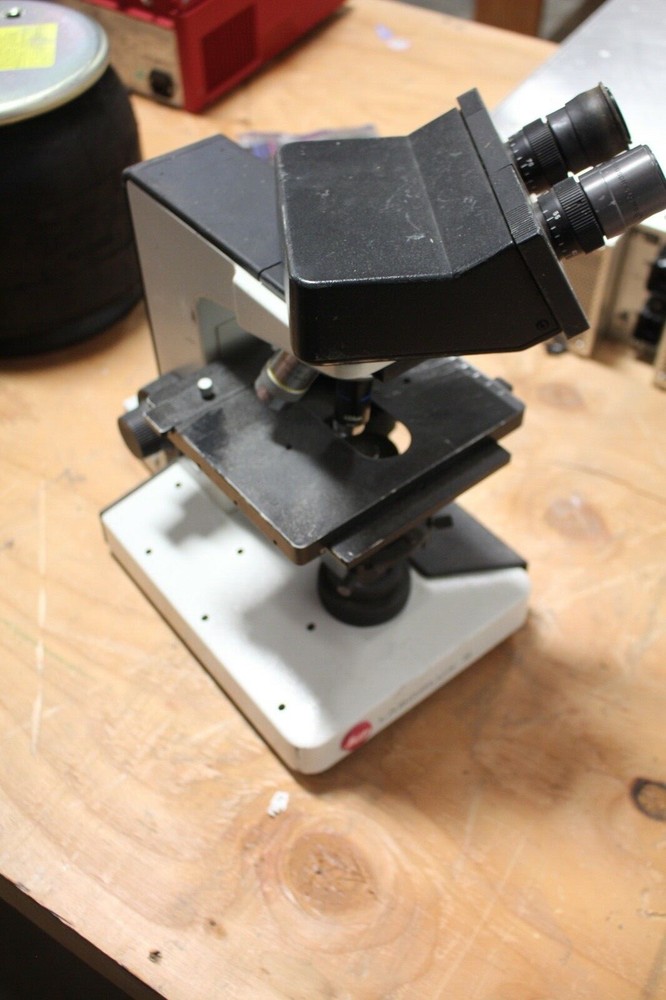 LEITZ LABORLUX S MICROSCOPE  NICE
