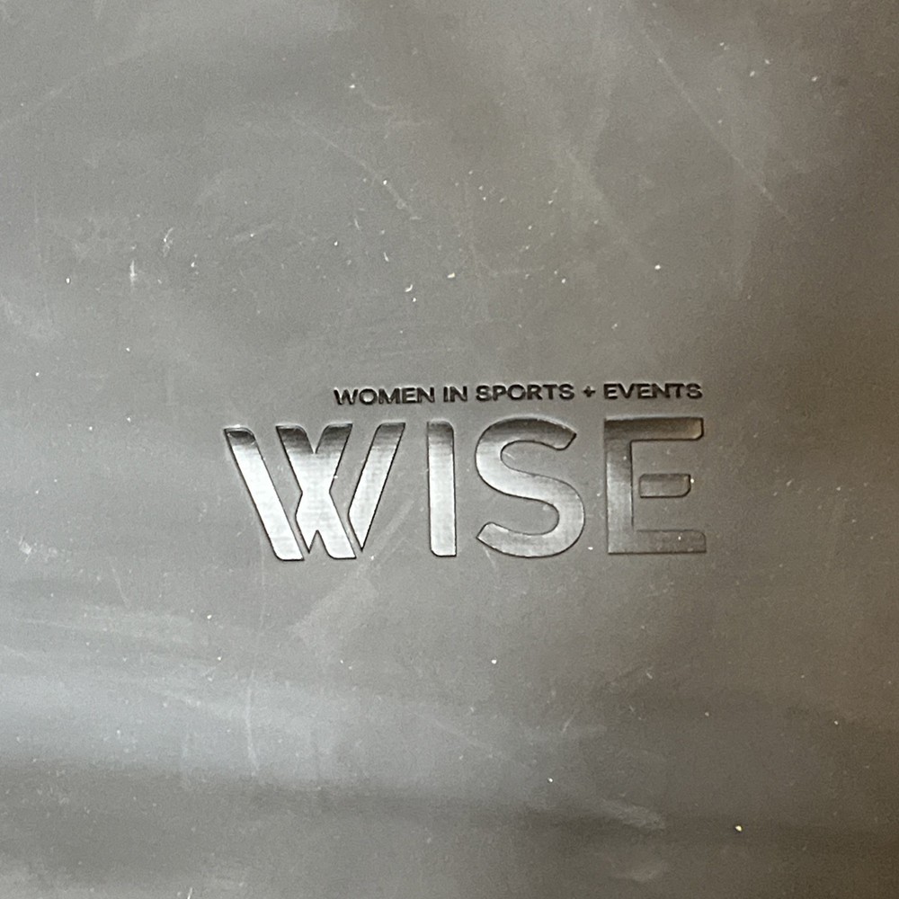 WISE Waterproof Women's Zippered Backpack