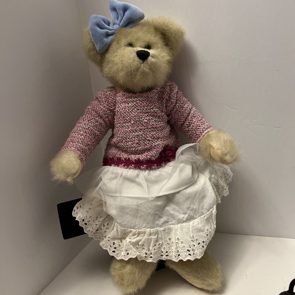 Boyd’s Bears plush Snowflake 2003 Bear 15”