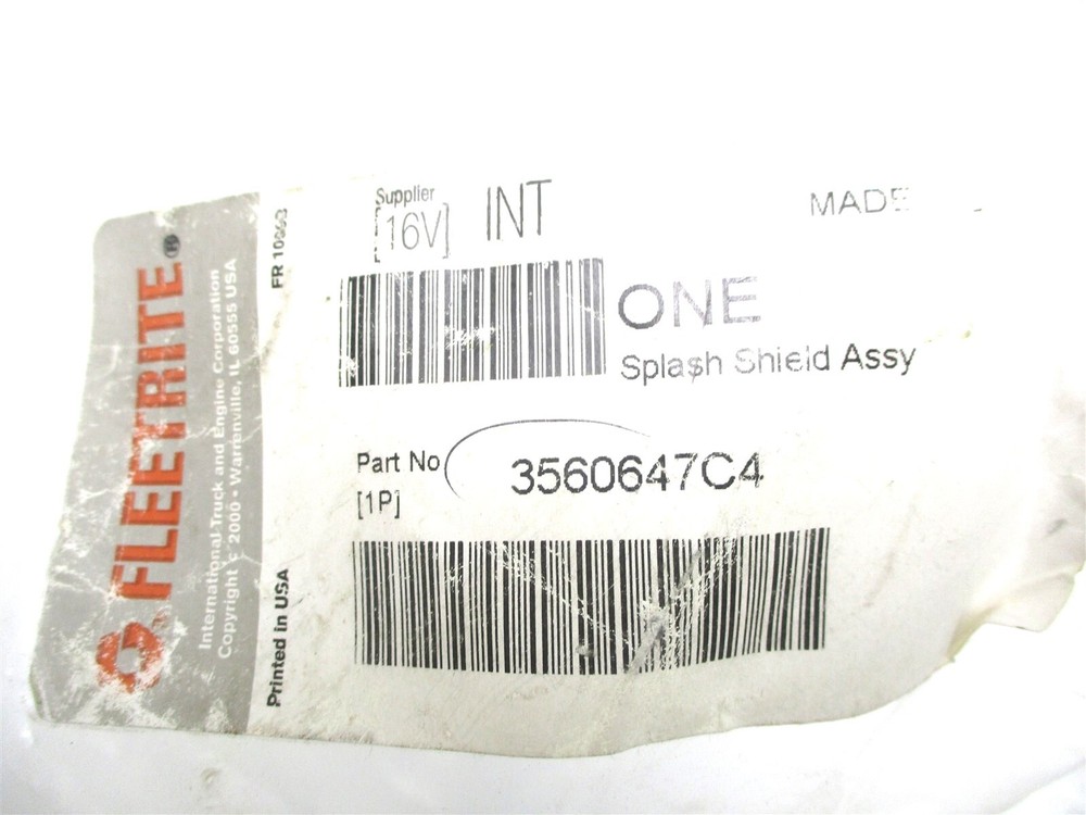 3560647C4 NEW OEM INTERNATIONAL RIGHT FRONT SPLASH SHIELD SUPPORT BRACKET