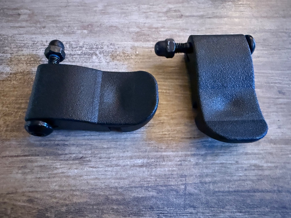 Teeter Hang Ups Inversion Table Replacement Part Latching Clips Pair