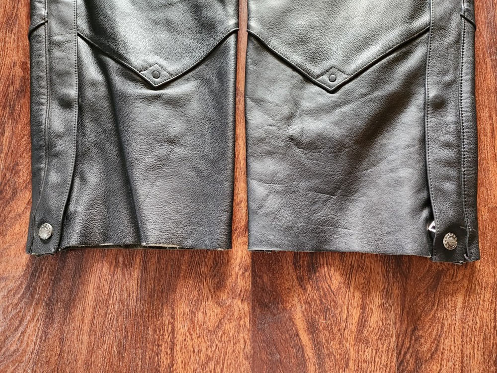 HARLEY-DAVIDSON LEATHER BLACK CHAPS SIZE MEDIUM USED