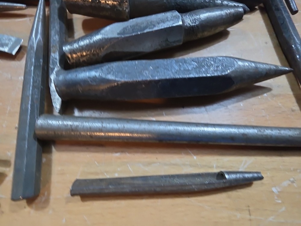punch and chisel Lot
