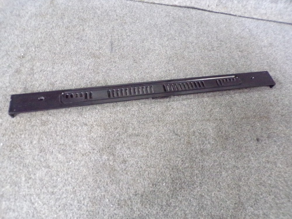 WPW10310922 MAYTAG RANGE OVEN VENT TRIM