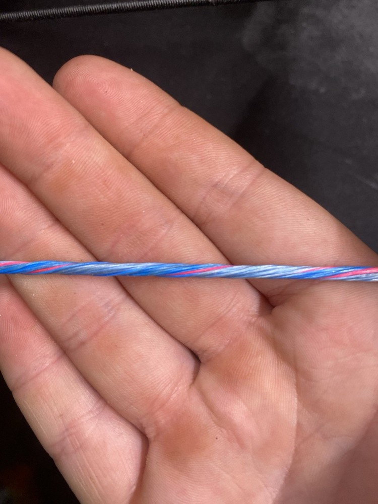 Mathews Triax Compound Bow String and Cable Set Blue Pink White threadz