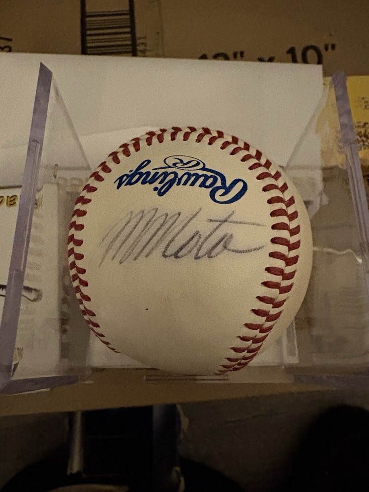 Manny Mota Autographed Baseball