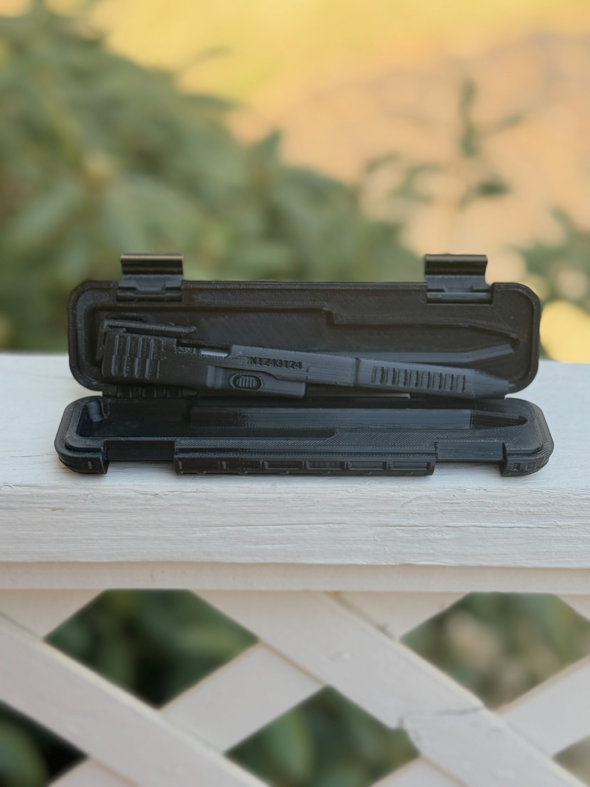 Glock style Tactical slide action ballpoint pen. Blue ink availible!