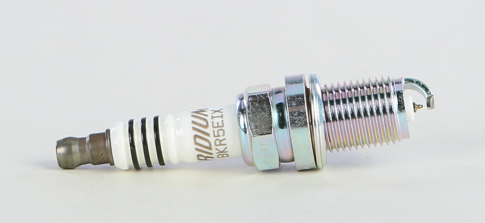 NGK - Iridium IX Spark Plug  (BKR5EIX) 6341