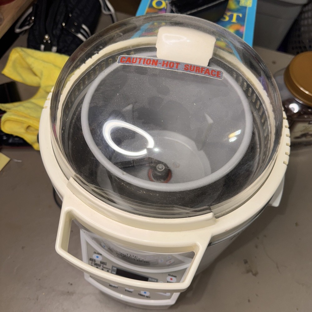 Welbilt The Bread Machine Model ABM-100-3 Bread Maker w/ Instructions