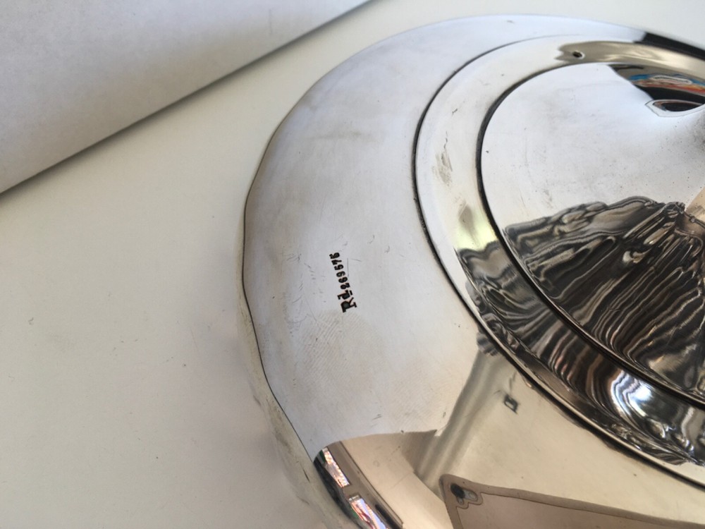 Walker & Hall Sheffield Silver Plate Regency Fruit Shell Compote Platter Stand