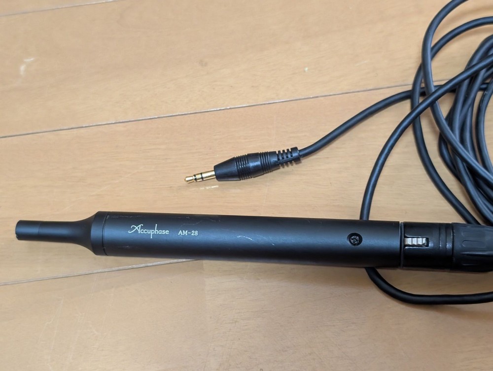 Accuphase DG-28 DIGITAL VOICING EQUALIZERDIGITAL