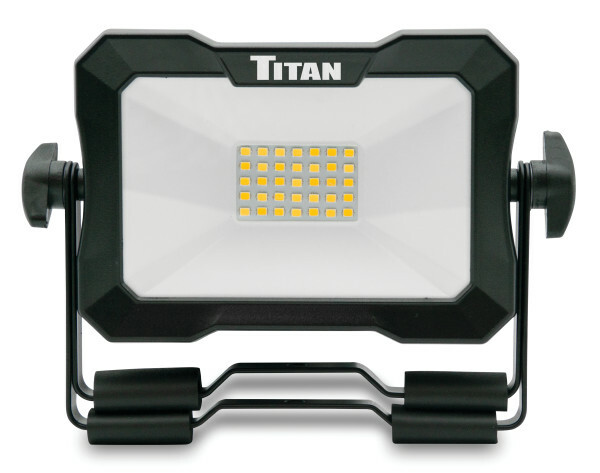 Titan 36013 1500 Lumen LED Work Light