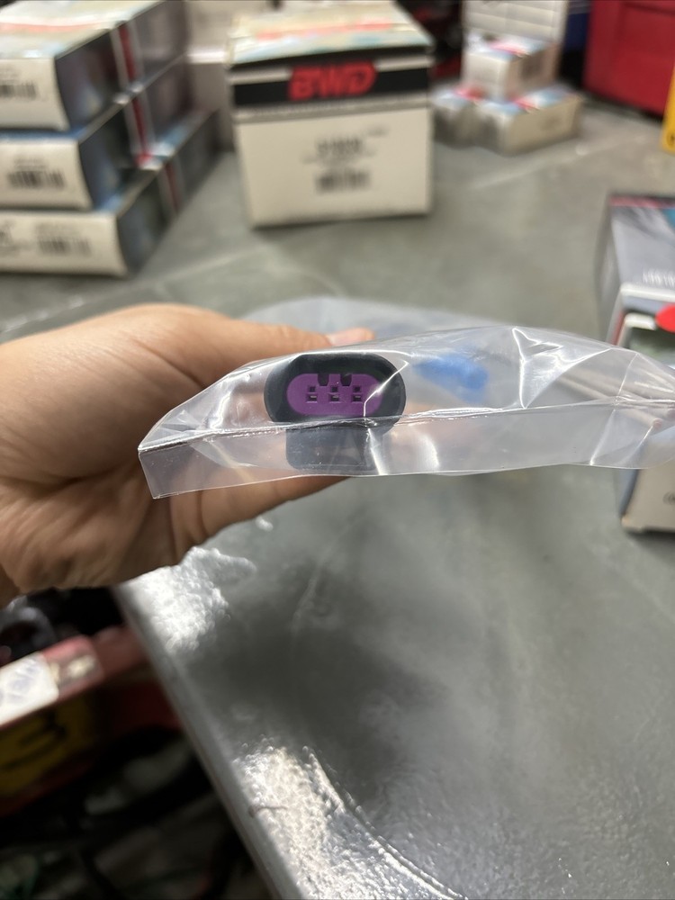 BWD PT5902-Voltage Regulator Connector