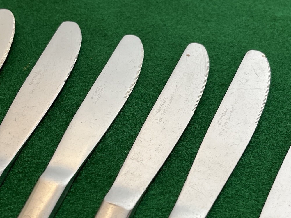 NEXT DAY GOURMET DINNER KNIVES STAINLESS SHELL PATTERN: HEAVY DUTY JAPAN