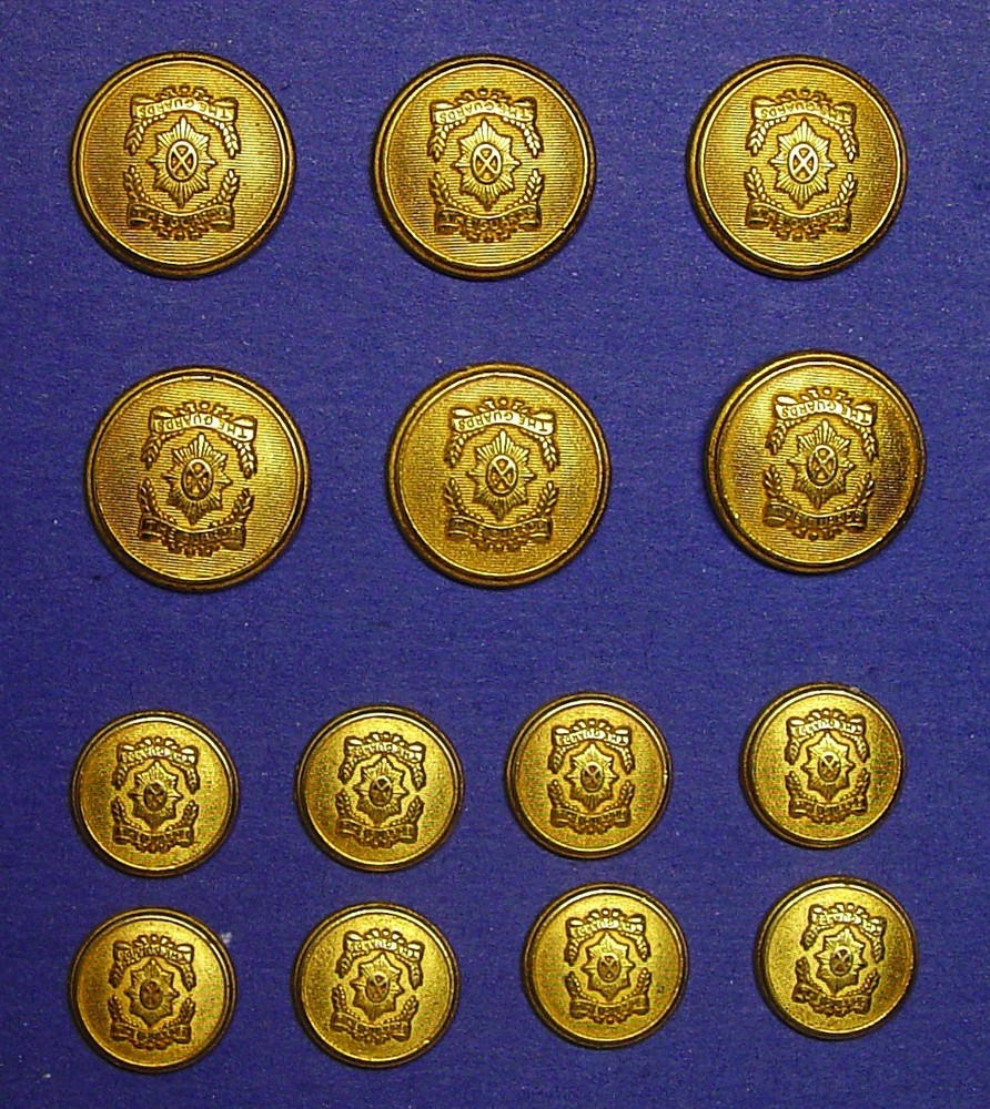 BTM REPLACEMENT BUTTONS 14 Gold Tone solid metal buttons Good Used Condition