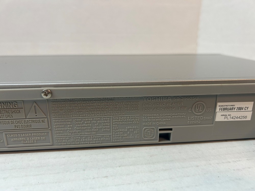 Toshiba SD-3960 DVD Video Player Tested Working with Remote