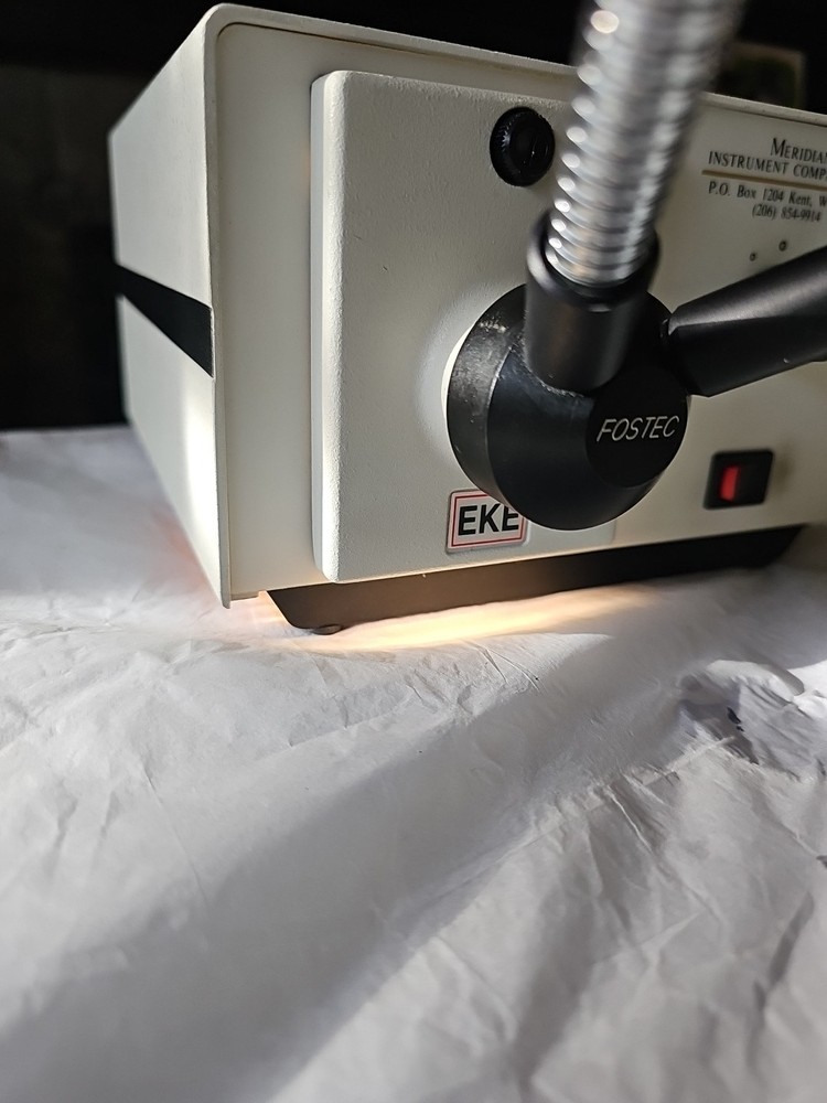 Fostec EKE 8300-12 Light Source With Dual Flexible Fiber Optic Attachment