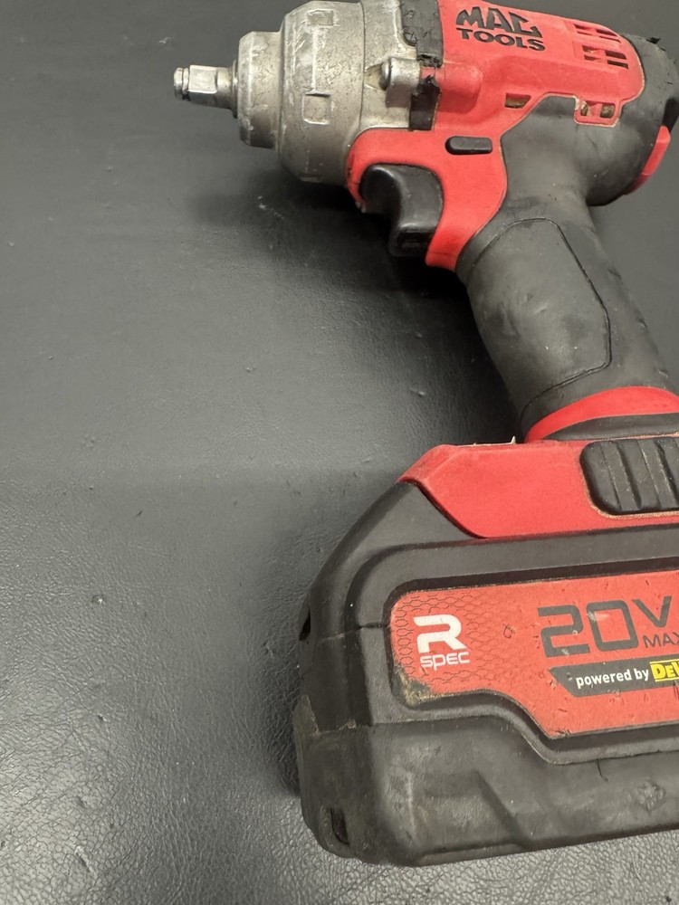 Mac Tools BWP 3/8” Impact Tool With Battery MBR204