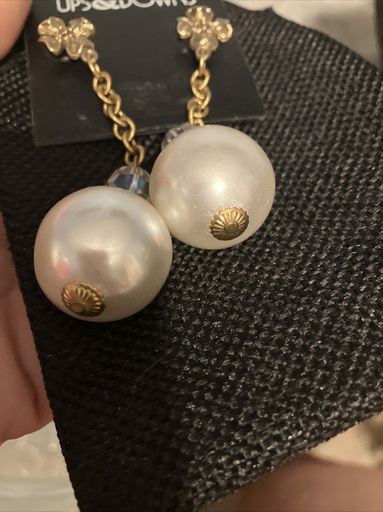80s Flashback Ups & Downs Dangle Goldtone Earrings 3” With Large Pearl