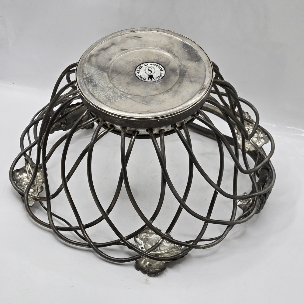 Studio Silversmiths By Godinger SILVER PLATE WIRE BASKET GRAPEVINE Swing Handle