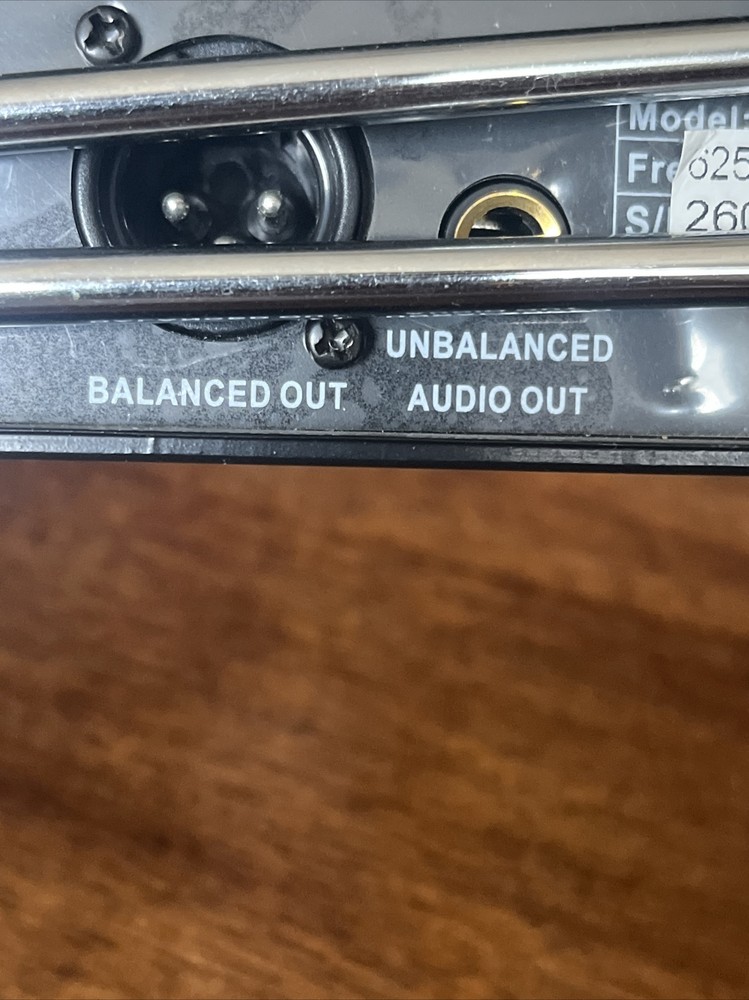 Acesonic UHF-2600 UHF Dual Channel Wireless Microphone System