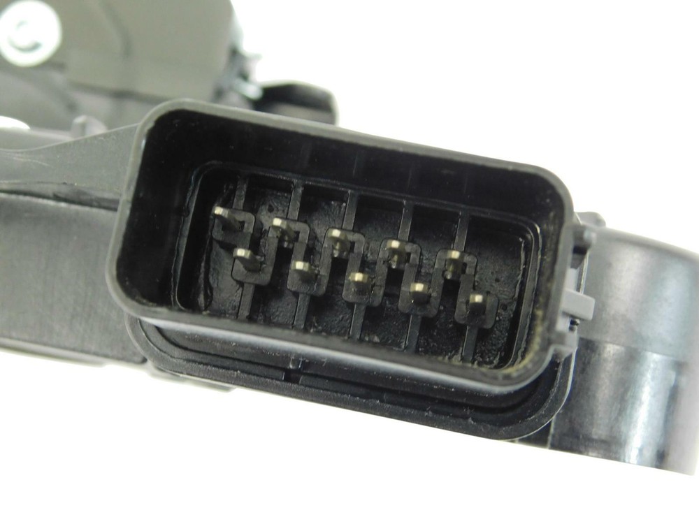 NEW RANGE ROVER EVOQUE PASSENGER FRONT DOOR LOCK ACTUATOR (KEYLESS) 2011-2014