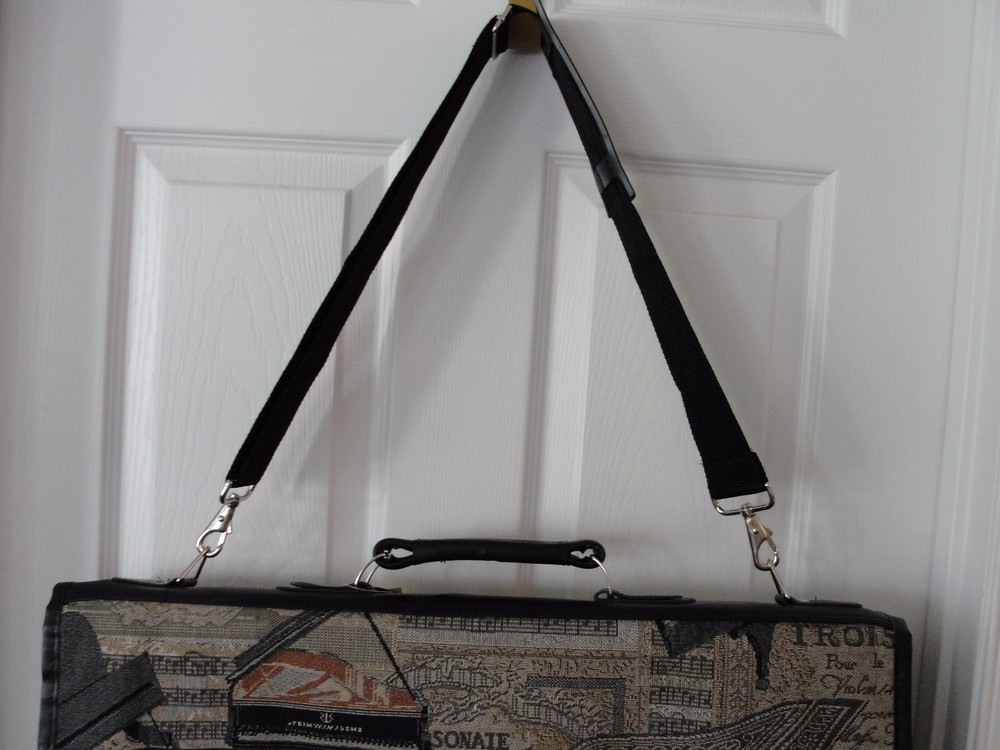 MUSIC TAPESTRY GARMENT BAG