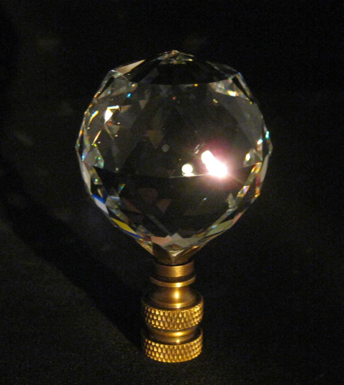 Lamp Finial-STUNNING LEADED CRYSTAL LAMP FINIAL**ANTIQUE BRASS BASE**