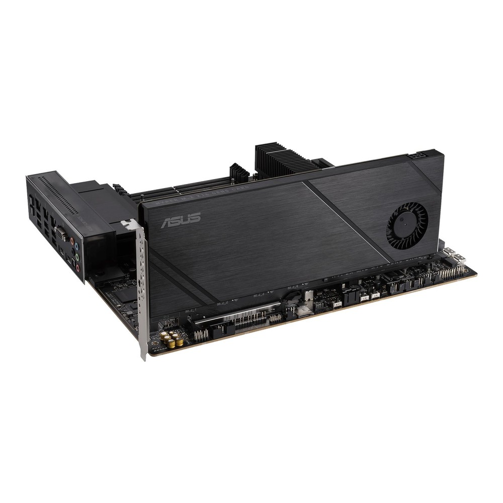 Asus Hyper M.2 x16 Gen5 Card