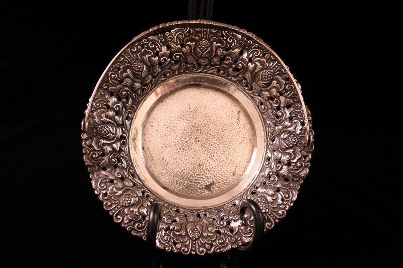 Fine Antique Silver Dish.