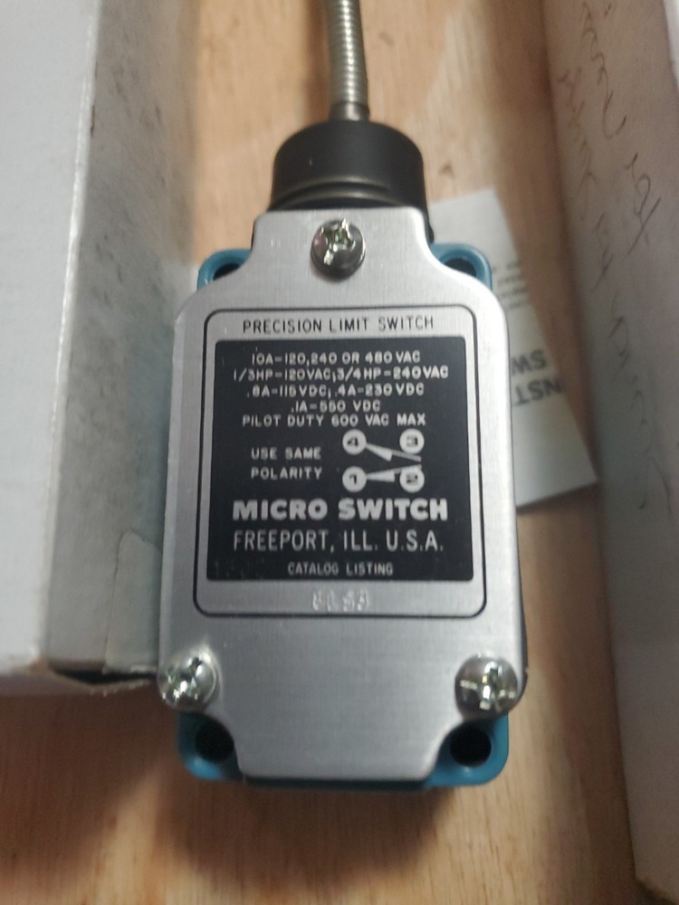 Micro Switch 8LS3