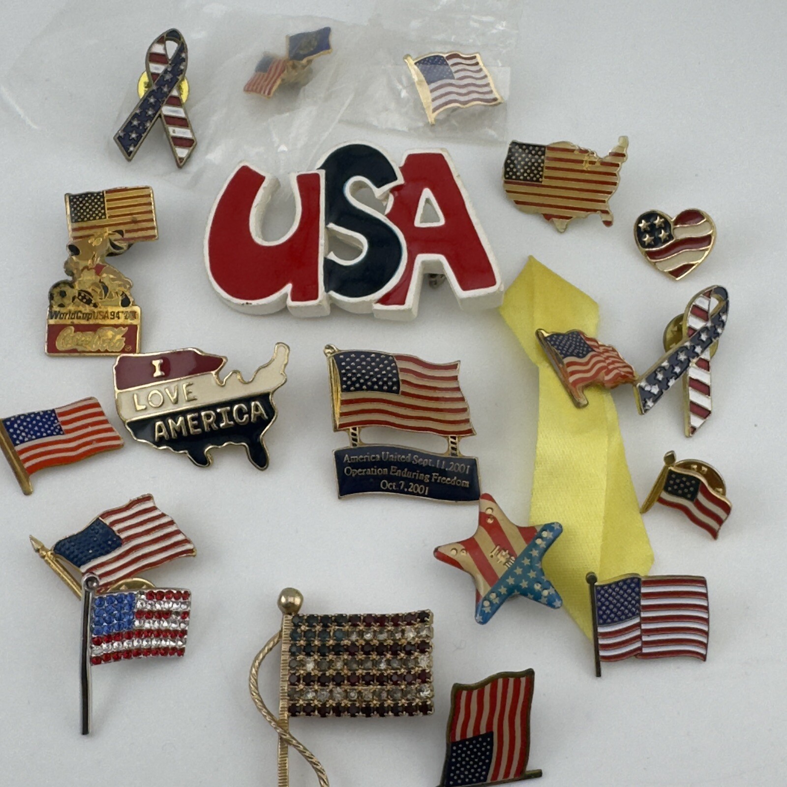 USA FLAG LOT Ribbon Coca Cola World Cup 1994 America United 2001 Lapel Hat Pin