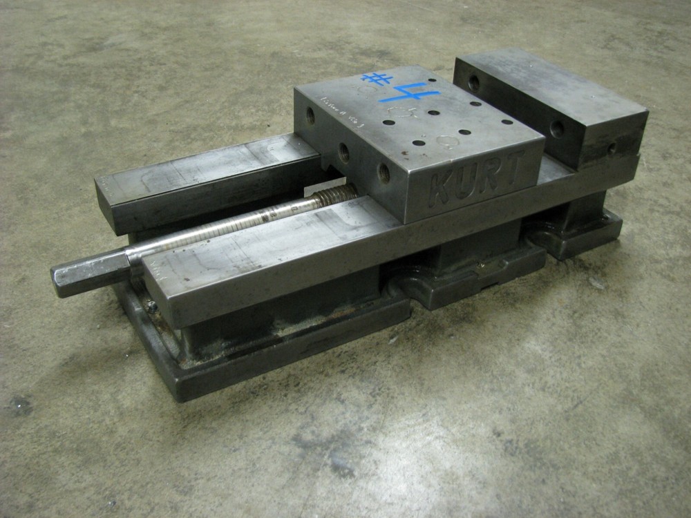 KURT Angle Lock Mill Vise 6"