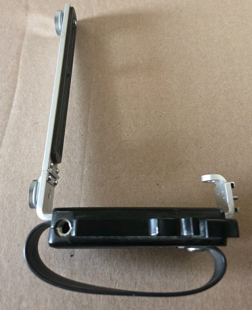Soligor Left Hand Flash Holder Rail Grip Bracket ~Good Condition