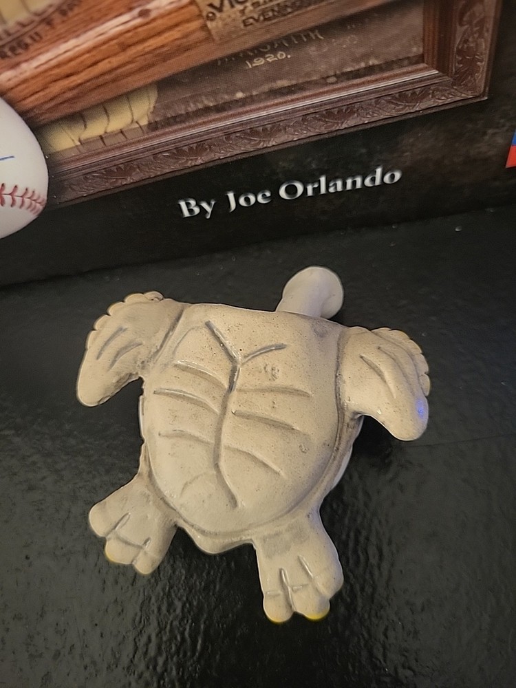 Hand Painted Ceramic Turtle Figurine Tortoise Shell Decor Miami 🔥📷📸