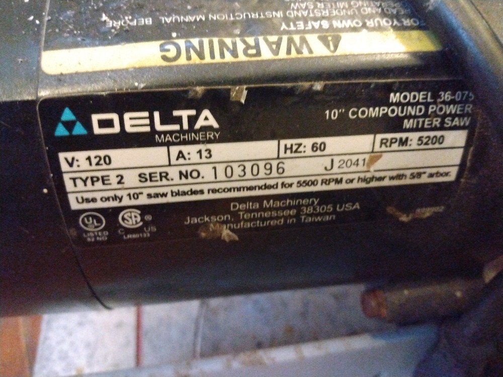 Delta 10 In Miter Saw - PERFECT WORKING CONDITION NO ISSUES...