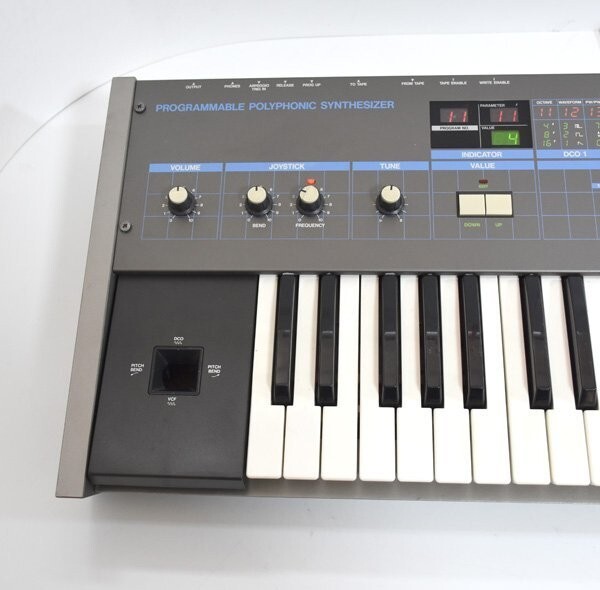 Korg Poly-61 61-Key Keyboard Synthesizer