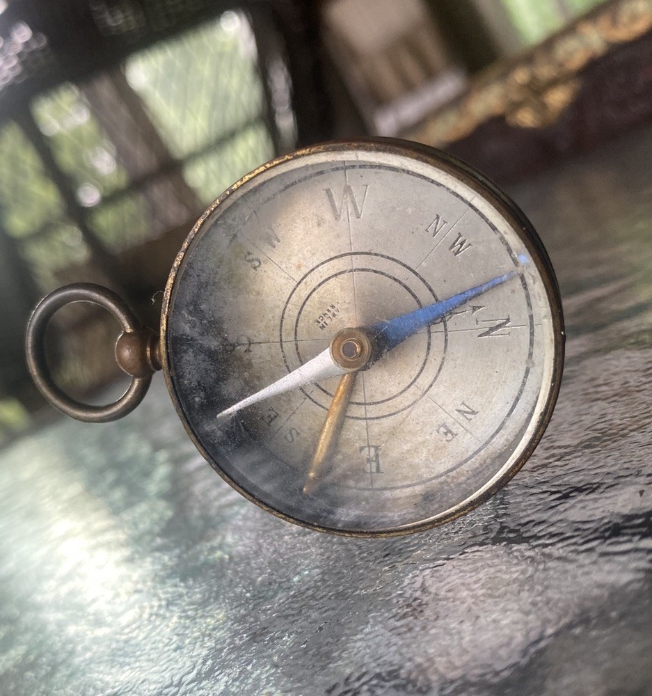 Antique Brass Pocket Compass | Locking Needle | Silver Directional Points