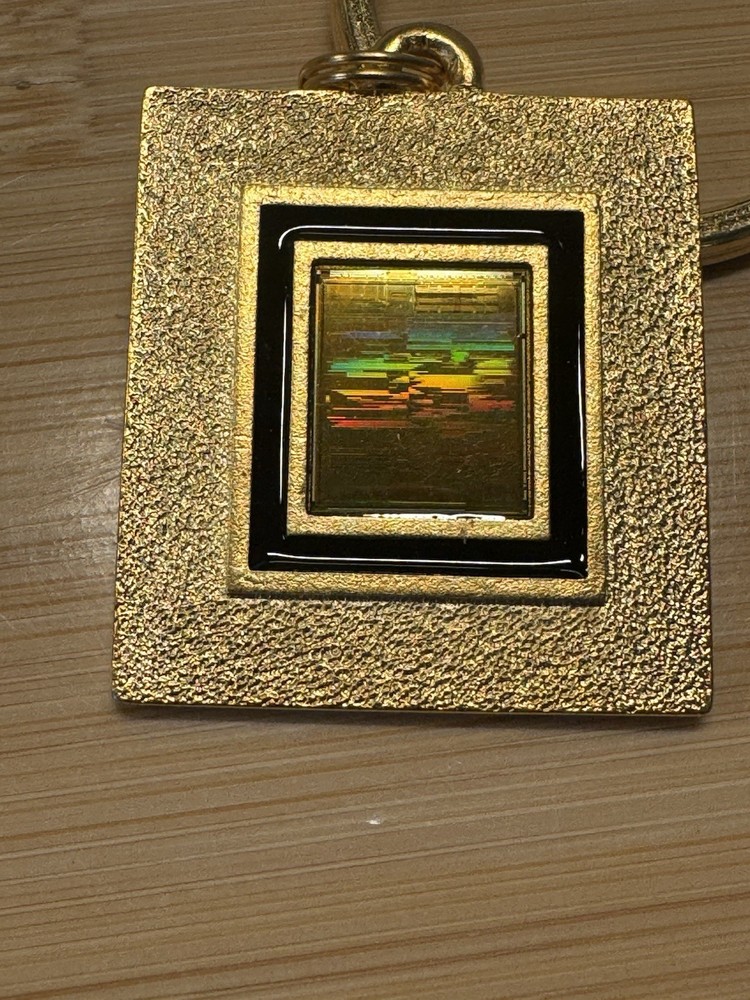 NEW Intel Pentium MMX Processor CPU Keychain - vintage CPU - Intel Inside