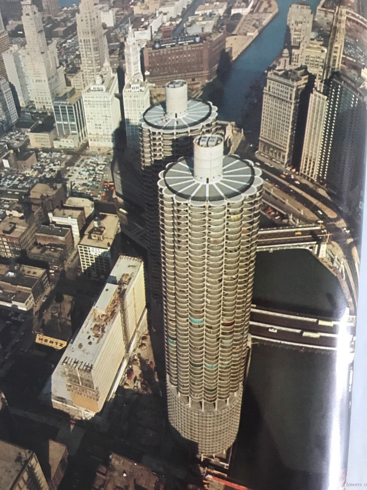Chicago magazine premiere issue 1964.