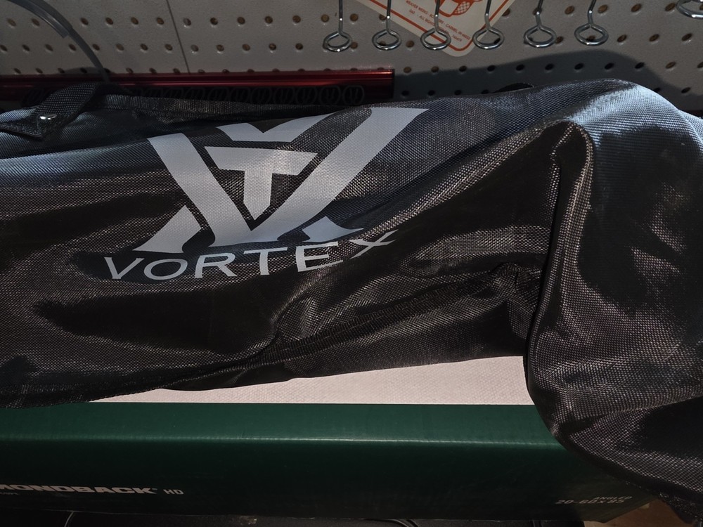 vortex diamondback hd 20-60x85 spotting scope With Extras