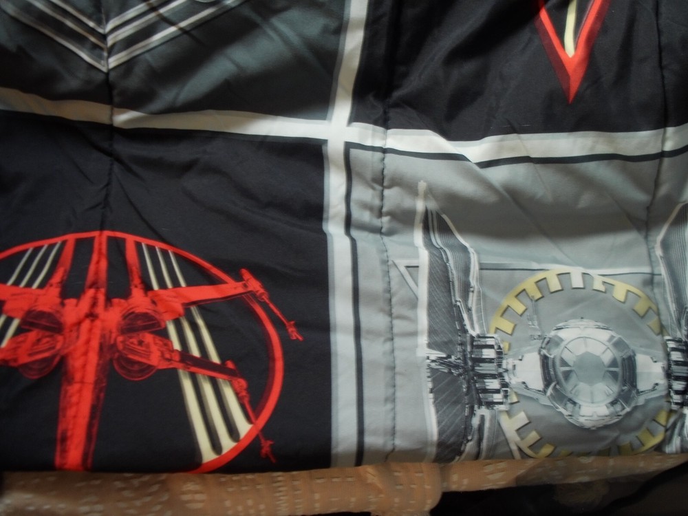 Star Wars Twin Size Comforter Reversible Bedding Bedroom