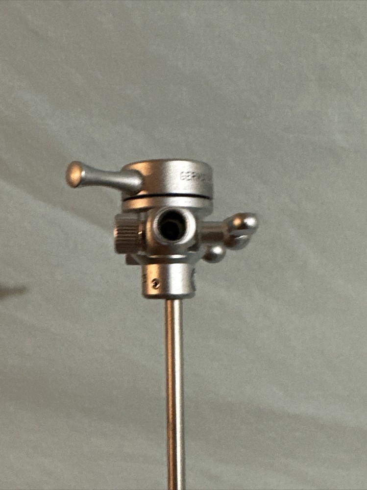 OLYMPUS A2414 And A2415 Lot