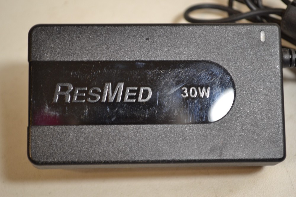 GENUINE Resmed 30w Ac Adapter 272000