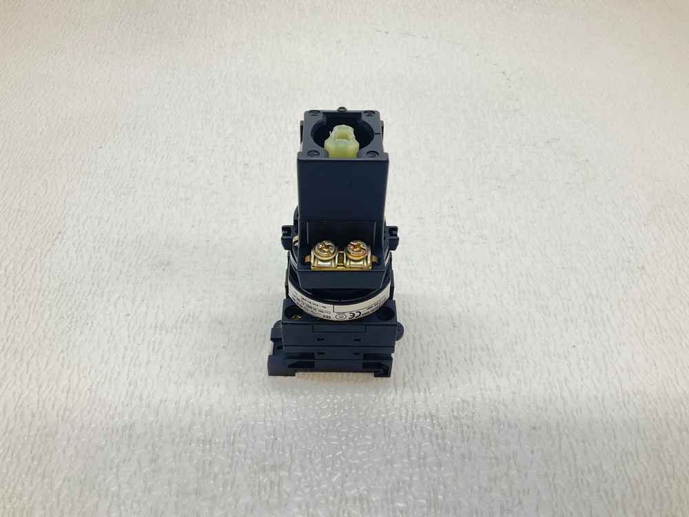 Moeller T0-2-1 Disconnect Load Switch 16 A 600 VAC TO-2-1 (TSC)