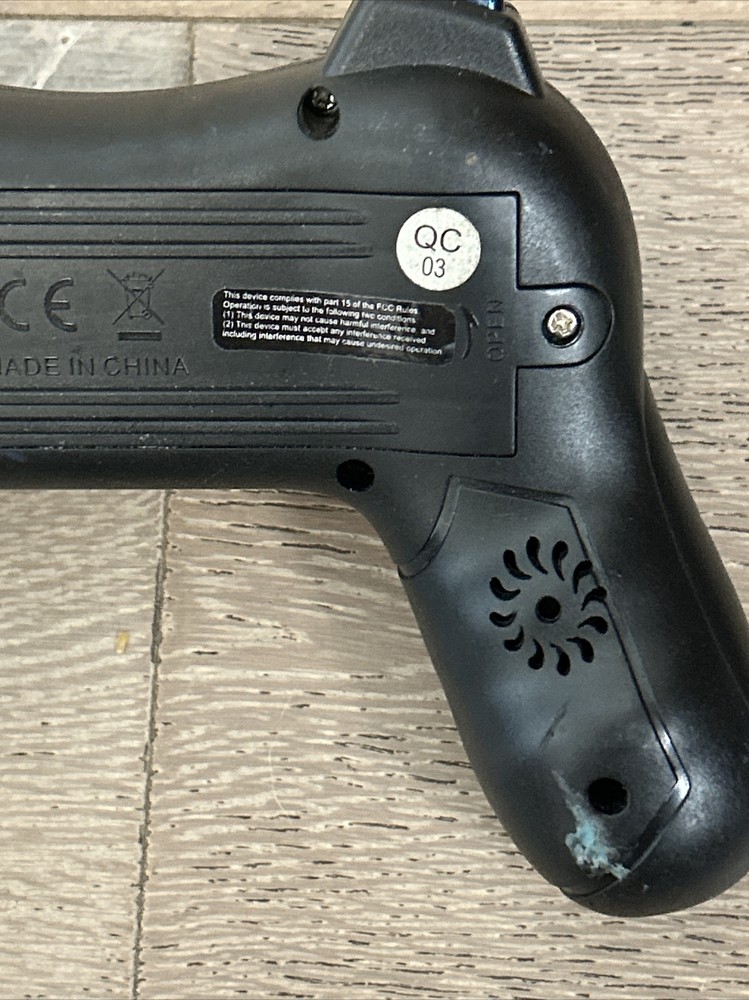 AWW AW-QDR-BTS-ASST Battle Drones QuadDrone Quadcopter Controller Untested