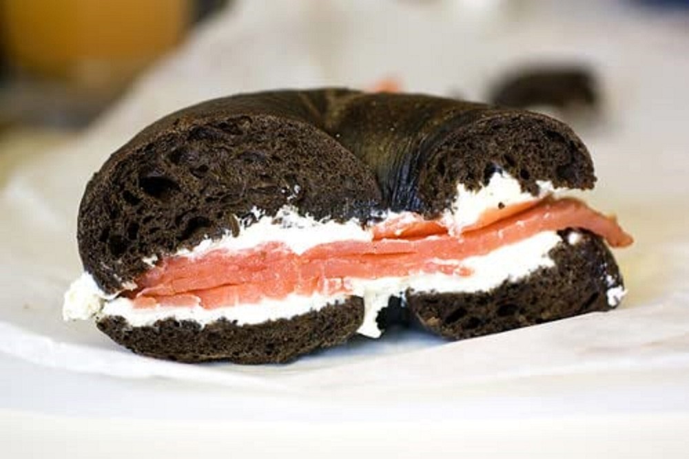 Authentic NYC Pumpernickel Bagels 1 Dozen