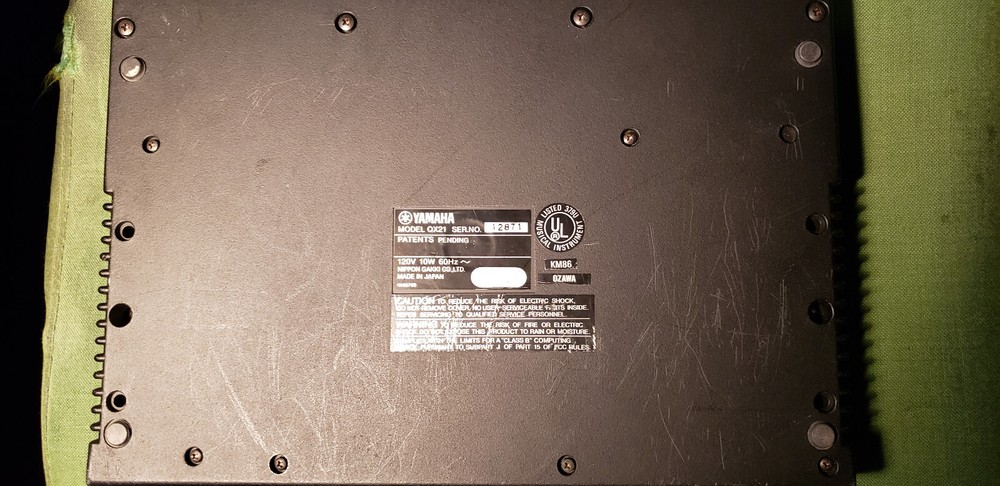 Yamaha QX21 Digital Sequence Recorder (MIDI Sequencer)