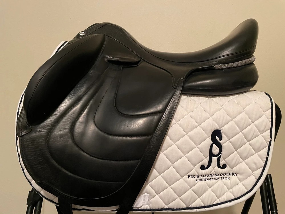 18.5" - 2020 Devoucoux Harmonie, 1A Flap, Normal Tree, *Bling* - Beautiful!